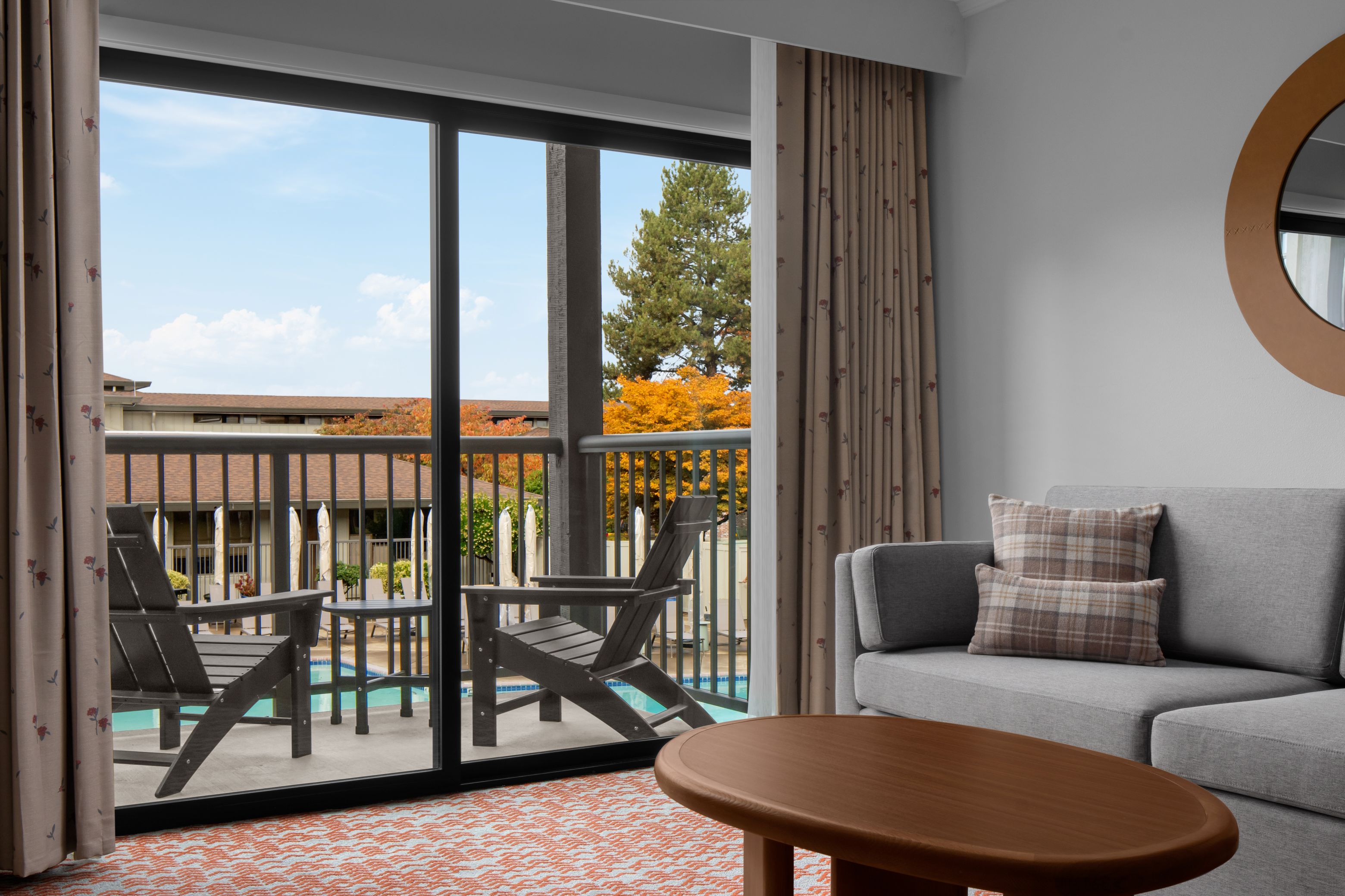 Guestroom living space